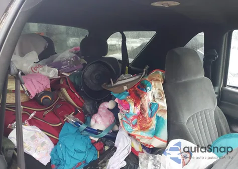 2000 Chevrolet Blazer Ls из США, поврежденный, VIN 1GNCS18W0YK137050